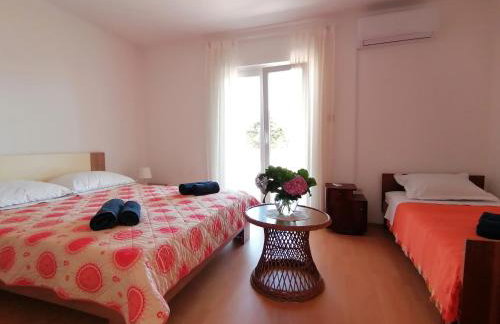 Porat Primošten - Photo 18