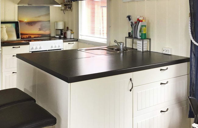 8 Person Holiday Home in Klokkarstua - Foto 4