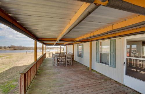 Game Room, Fireplaces, On-Site Lake! Kaufman Home - Foto 43