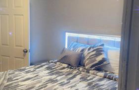 Newly Renovated Single Family Home - Foto 64