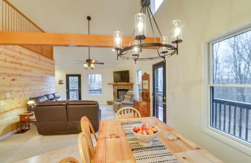 The Eagles Nest at Alpine Cabin with Fireplace! - Foto 7