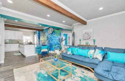 Prolific Blue Oasis near Med Ctr Dwntwn Galleria - Photo 1