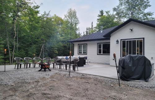 New, charming custom home - Foto 36