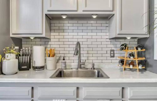 Studio near Arsenal Park l Street Parking - Foto 3