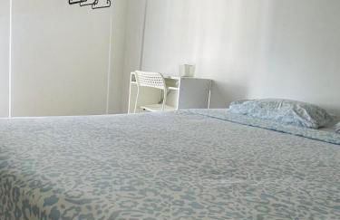 Le Repaire Urbain - 8 voyageurs - Foto 3