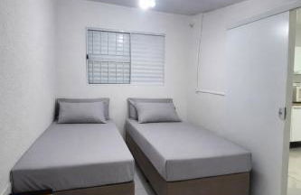 Casa p 11 pessoas com garagem para 3 carros prox Parque do Sabia, Arena Sabiazinho, Ufu, Madrecor - Foto 49