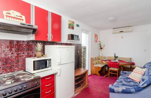 Apartment Giovani - Two Bedroom Apartment With Balcony and Sea View - Photo 8