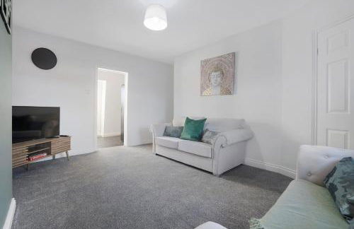 NEW! 2BR in West Terrace, Sleeps 4 - Foto 22