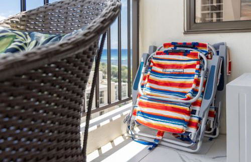 Diamond Head and Ocean views with King Bed and Parking - Foto 120