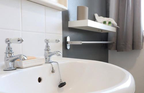 Stylish 2 Bed in Old Market - Foto 21