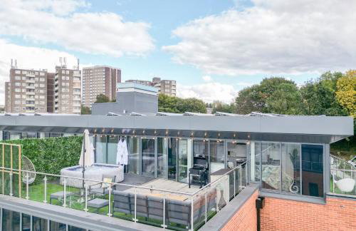 Luxury Penthouse with Private Hot Tub Overlooking Leeds City Centre - Foto 30