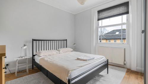 3BR flat, Free parking,Sleeps 6, 4 stops to Central London - Foto 5