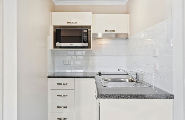 Cityville Apartments & Motel - Photo 27