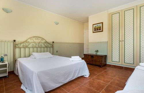 Architectural jewel between sea and mountains - Foto 42