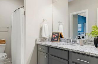 Quiet 3BR with Workspace, 10 Min to AU & RTJ, Family Friendly, Sleeps 8! - Foto 18