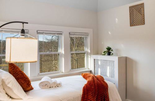 5BR Home Minutes to NYC and FIFA 2026 Sleeps 16 - Foto 47