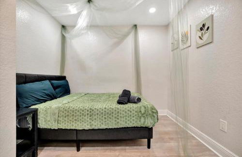 Half Mile from ZooTampa - Fun - Foto 26