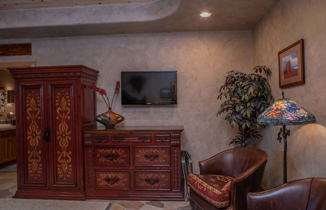 Cougar Ridge Resort, LLC - Photo 17