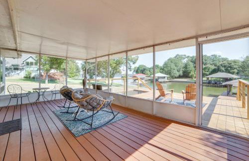 Private Dock and Slip Cedar Creek Reservoir Home - Foto 1