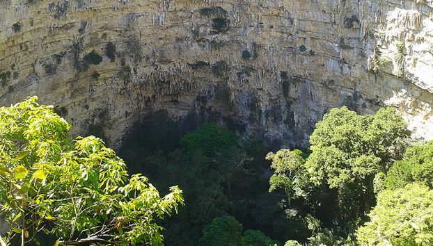 Rappel à la Sinkhole of Parrots - Photo 2