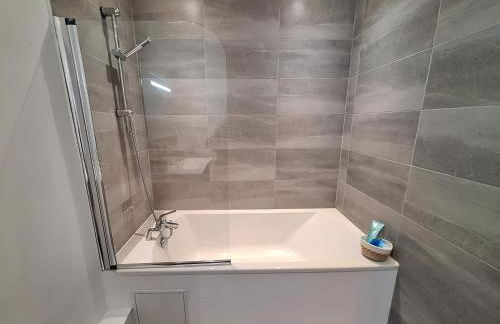 Appartement hyper centre, cathédrale, fibre - Photo 22