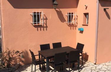 Villa mit großartigem Panoramablick auf das Meer und direkt am Pool - Foto 8