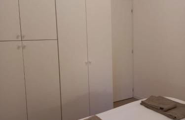 Elegant and modern two-room apartment with equipped kitchen - Foto 9