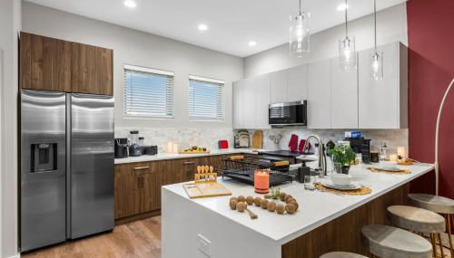 The Coral 2BD TownHouse 7ST Walkable - Foto 5