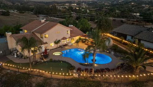 Chardonnay Charm by Avantstay Luxe Group Retreat w/ Pool Mins to Wineries - Foto 2, Other