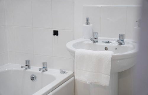 New! Spacious Retreat for 10 Perfect for Families! - Photo 11