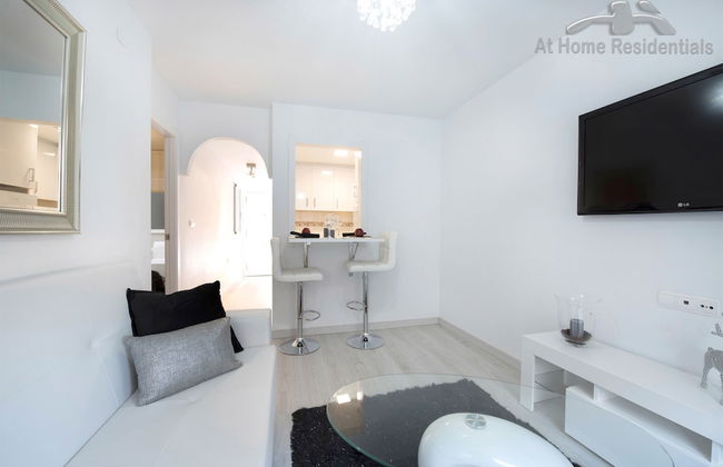 At home residentials - Photo 18