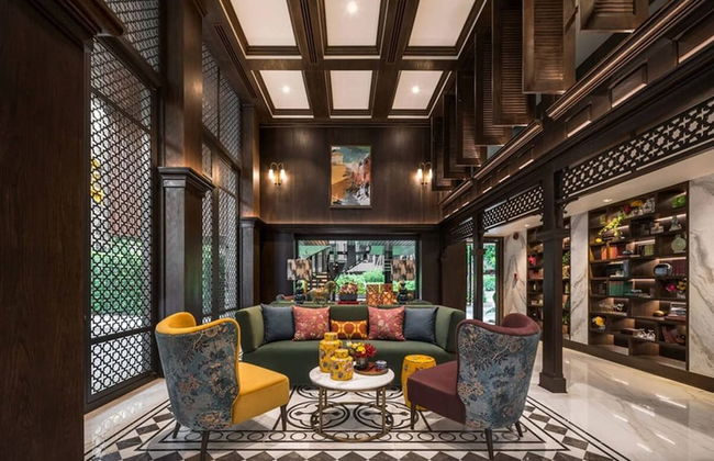 Romantic Bedroom With Mountain View Near Central - Photo 6