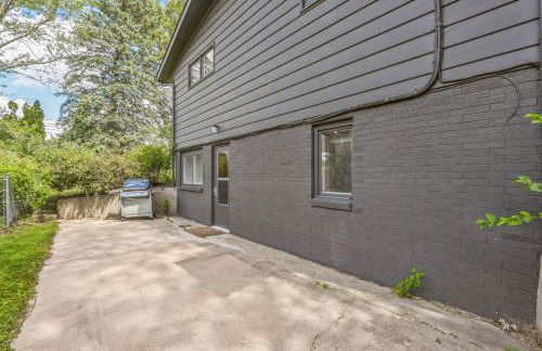 Backyard On Melrose - Walk To Kinnick & Hospital - Foto 30