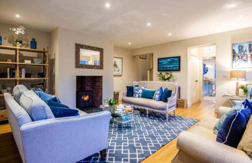 Finest Retreats - The Coach House at Tybroughton - Photo 2