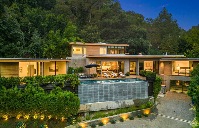 Beverly Glen Hillside Haven - Photo 43