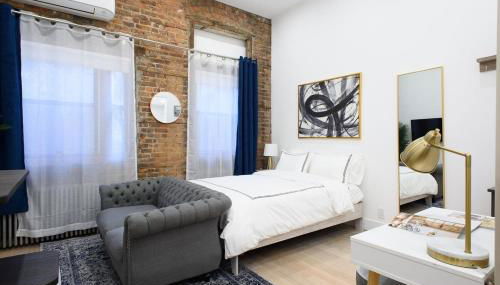 62-2B NEW Prime UES W D in unit - Foto 1