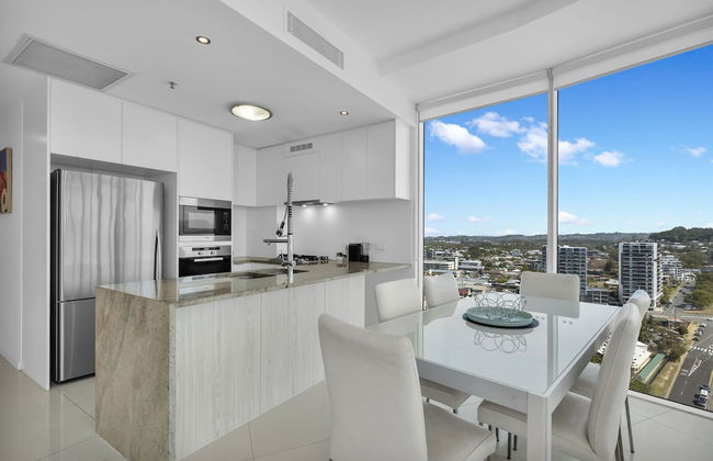 Reflection Tower Two - Foto 45