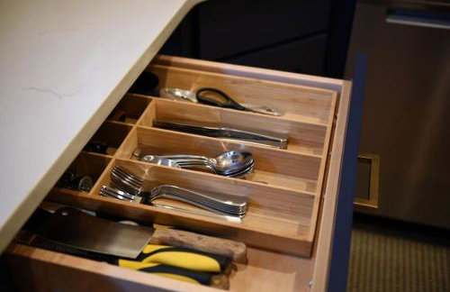 HostWise Stays - The Lodi - Lower Lawrenceville, Beautiful! - Foto 44