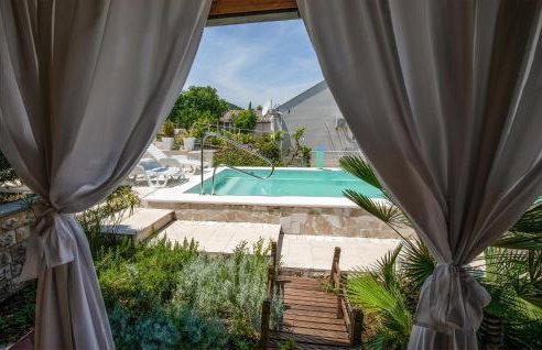 Stunning Home In Ston With Sauna - Photo 11