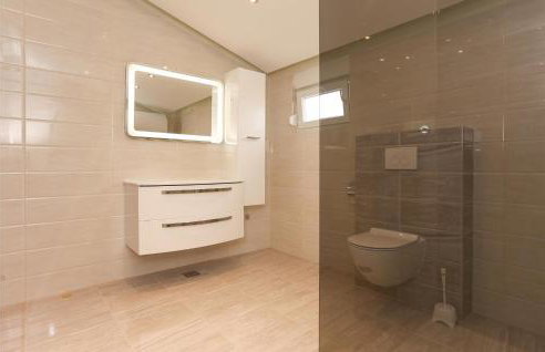 Beautiful Home In Hrvace With Wifi - Foto 55