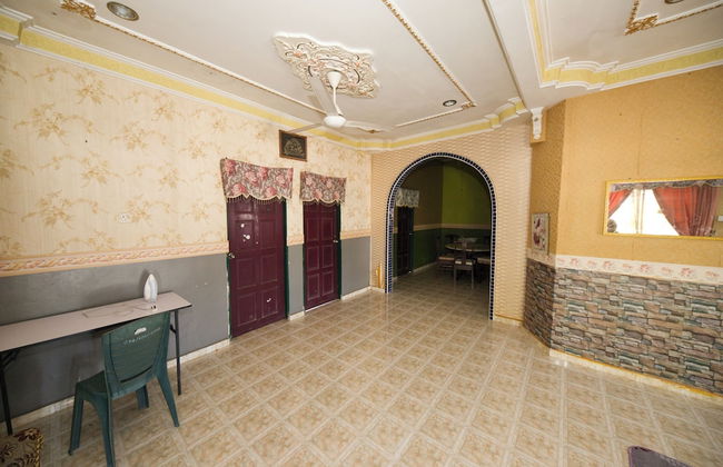 OYO 90990 Sri Tempurung Homestay - Foto 6