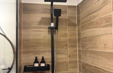 Rosels Mountain Lodge - Ferienwohnung mit Schwimmbad, Sauna & Bergblick - Oberaudorf Bayern - Foto 7