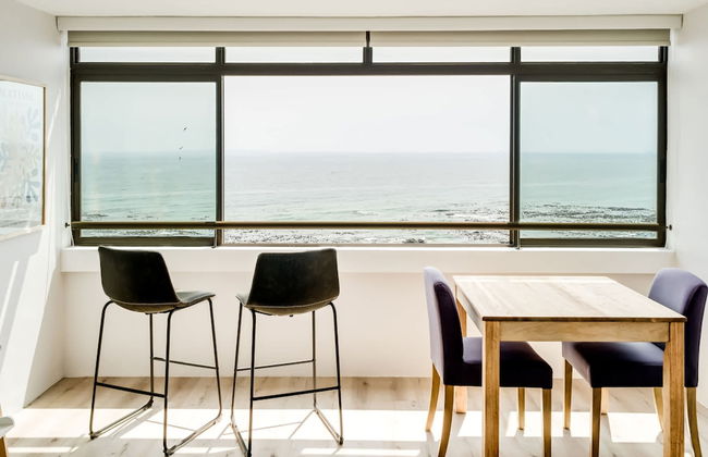 Fresh Sea Air and Endless Views at Twilight Tide - Photo 9