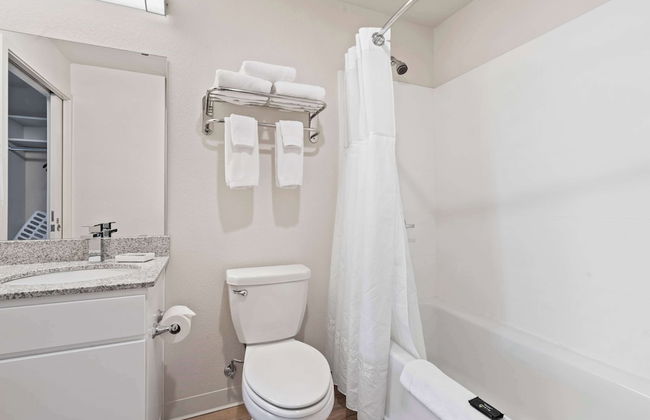 WaterWalk Extended Stay by Wyndham Kansas City - Overland Pk - Photo 67