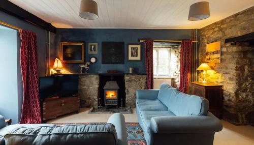 Farmhouse Charm with Modern Style in Pembrokeshire - Foto 2