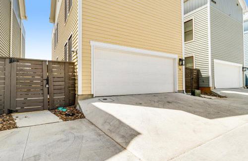 Downtown home with WiFi, central AC, furnished rooftop deck, and full kitchen - Foto 27