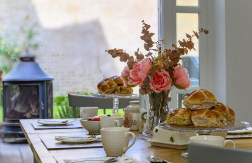 Wood Haven - Photo 2