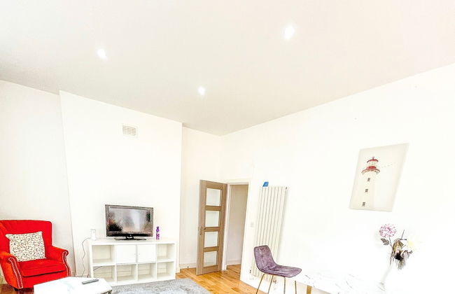 London 2-bed Apartment in Herbert Road - Foto 6