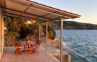 Sea House Kitries - Photo 27