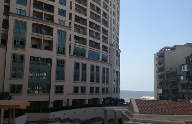 San Stefano Grand Plaza - Photo 14